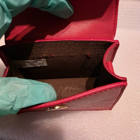 Chic Red Mini Bag - Picture 4 of 5